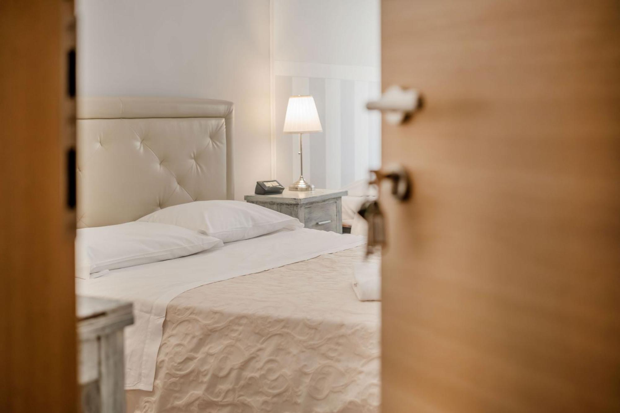 Hotel Al Teatro Werona Zewnętrze zdjęcie
