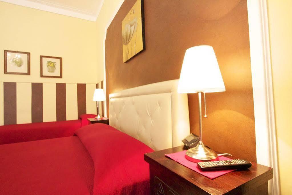 Hotel Al Teatro Werona Zewnętrze zdjęcie